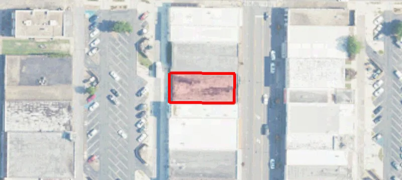 215 Broadway Ave