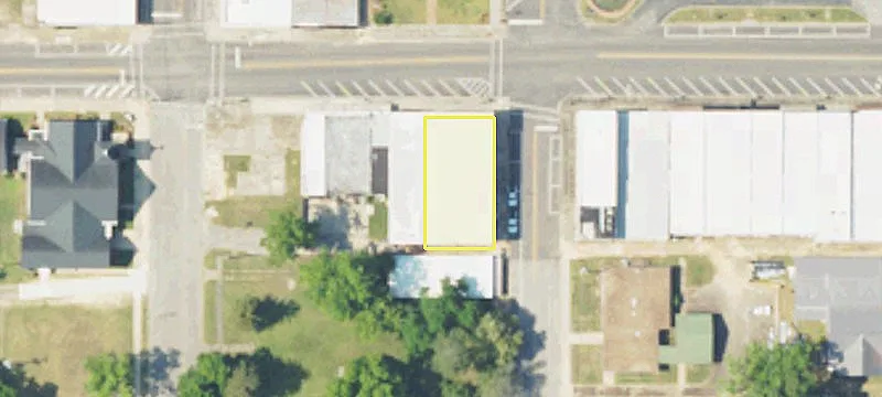 415 Davis W St