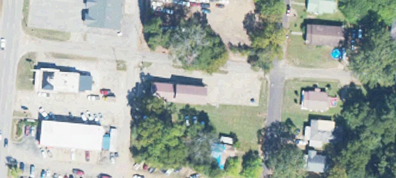 1100 Leighton Ave