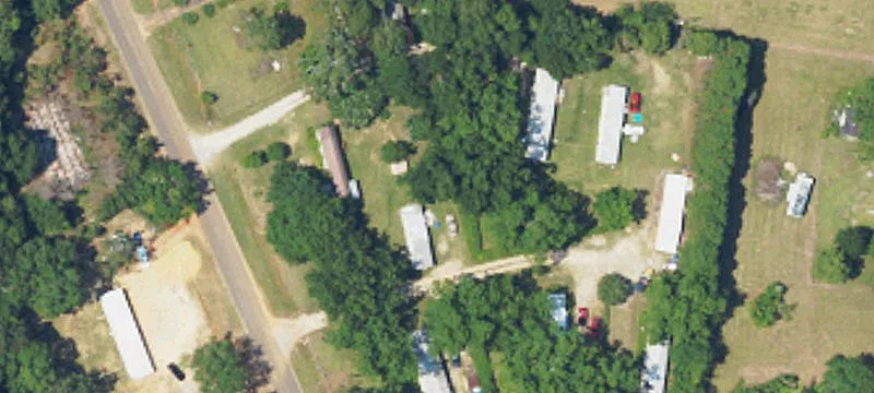 220 County Rd 401