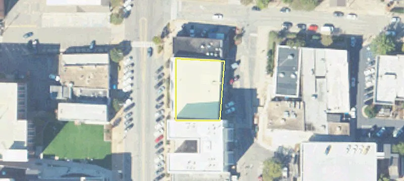 158 College St