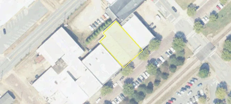 808 Railroad Ave