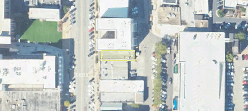 138 College St