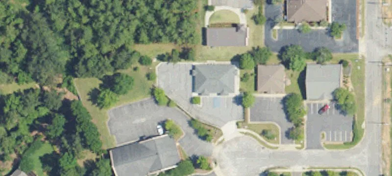 9809 Millwood Cir