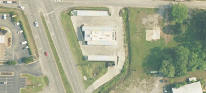 588 Hwy 31st NW