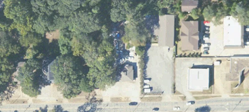 130 Bragg Ave