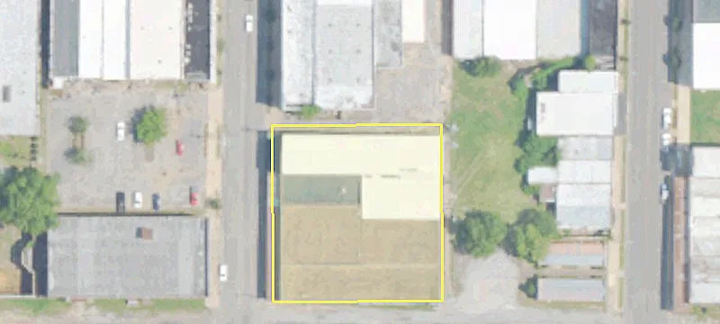 108 Walnut Ave