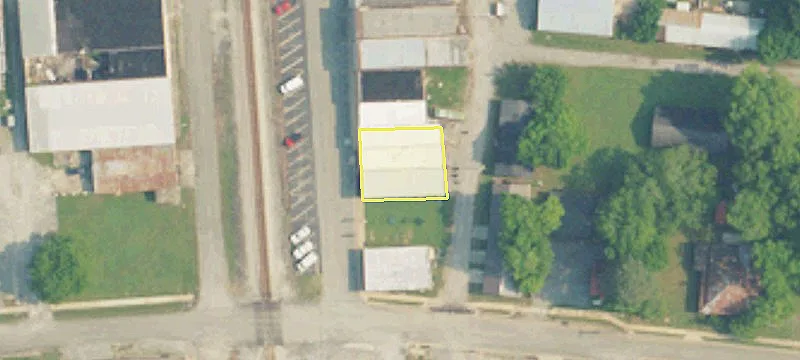 46 Railroad Ave
