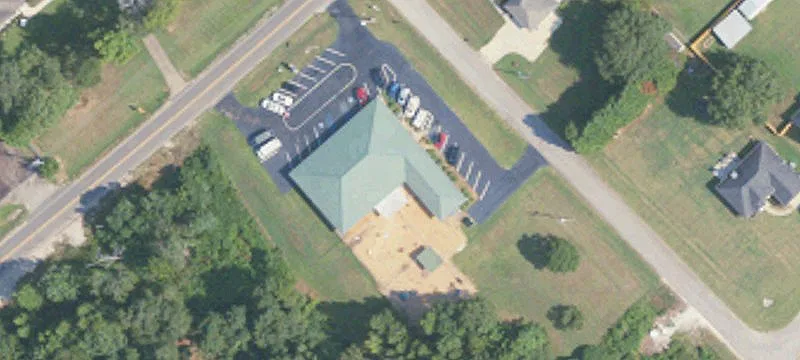 44 Lee Rd 380