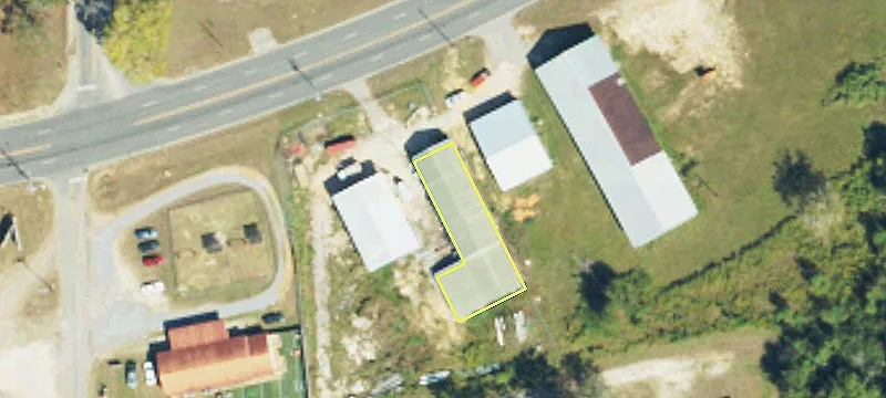 558 Lawrence Harris Hwy