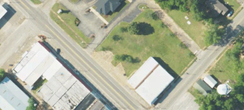 Mckinnon St