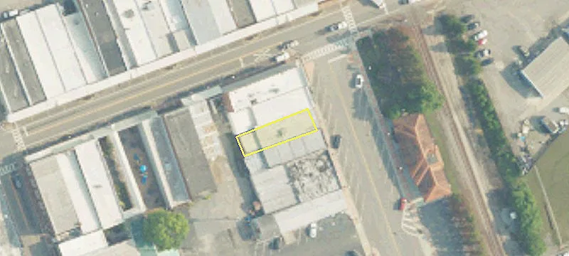 107 Railroad SW St