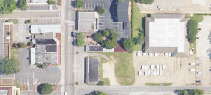 1714 Main St