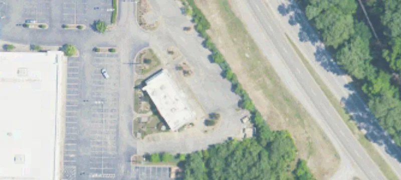 390 Colonial Dr