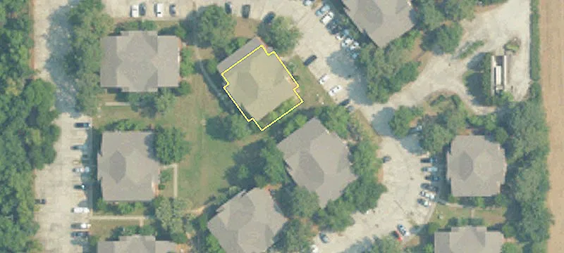 21325 Annandale Dr