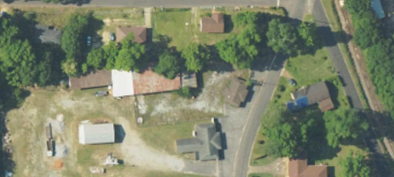 735 Pittman St