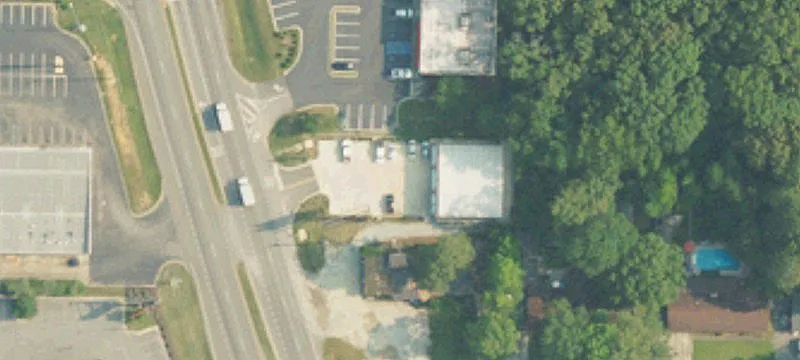 1104 Hwy 31st NW