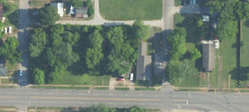 604 Moulton W St