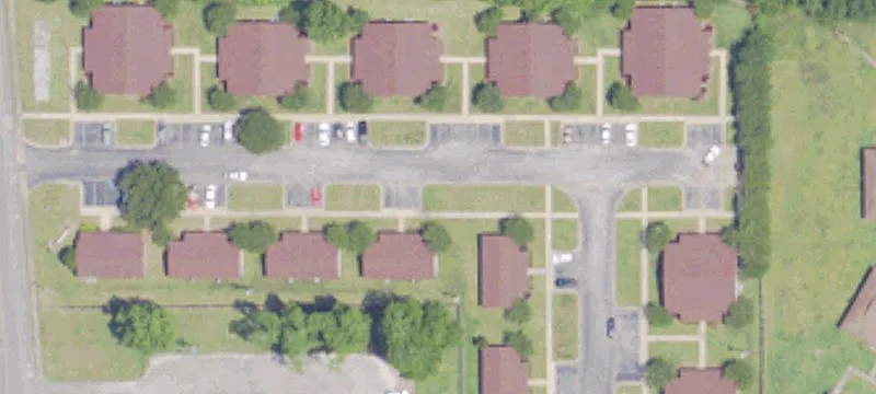 300 Chickasaw Dr