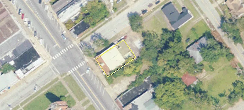 Tuskegee, AL 36083