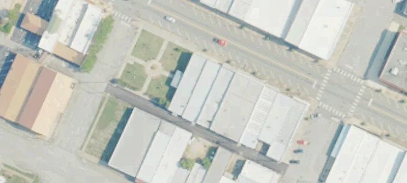 4th Ave