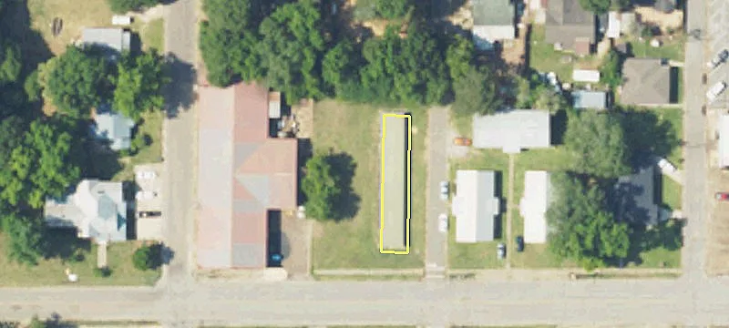 804 Simmons St