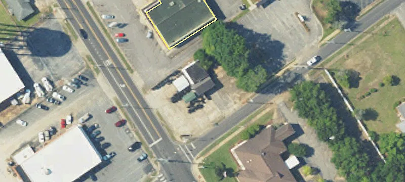 500 Main St