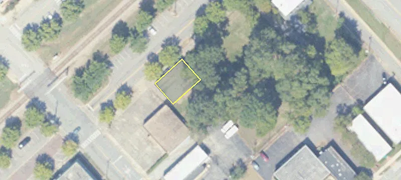 611 Railroad Ave
