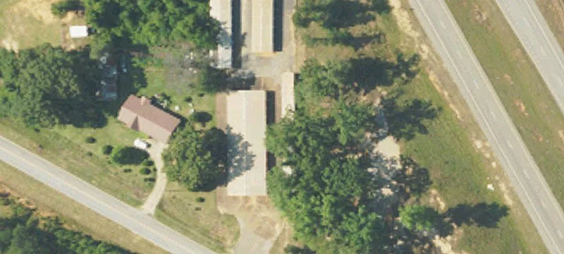 823 Davis E St