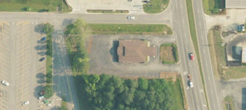 1211 Hwy 31st NW