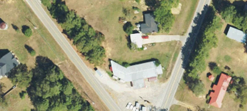 841 Hwy 105