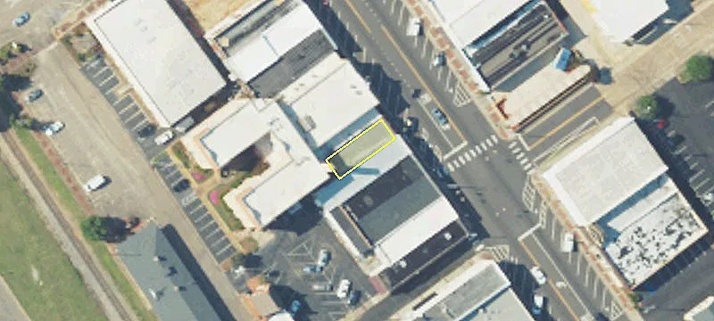 118 Main St