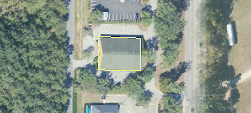 1685 University Dr