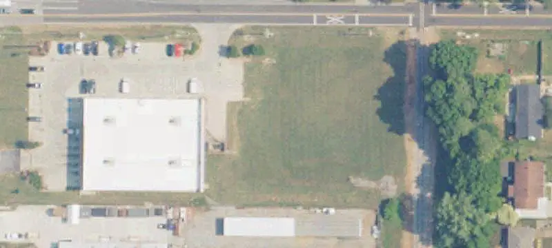 Meadowbrook SE Dr