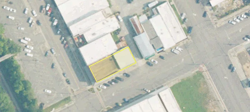 111 4th SE St