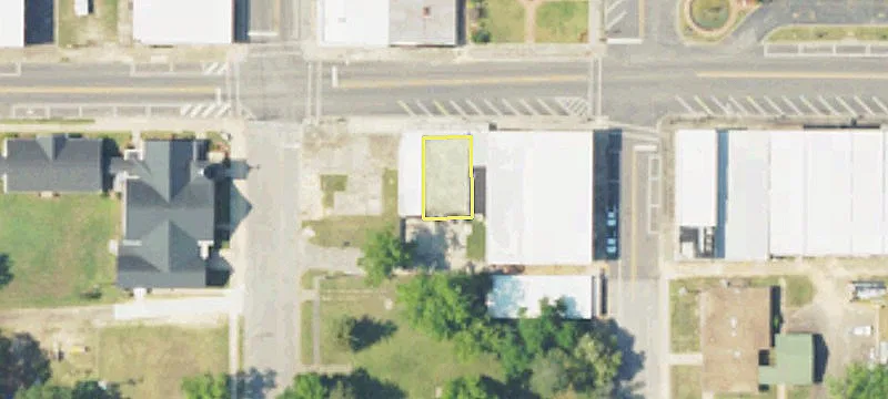 425 Davis W St