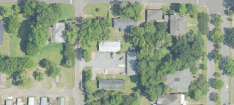 405 Commissioners Ave