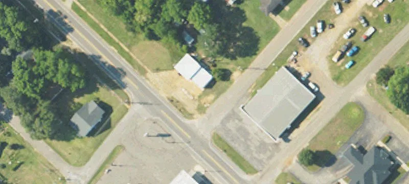 202 Mckinnon St