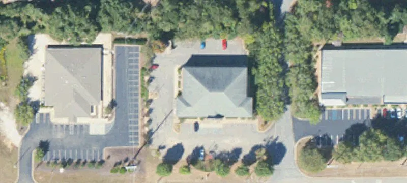 2436 University Dr