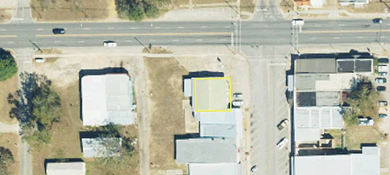 121 Lawrence Harris Hwy