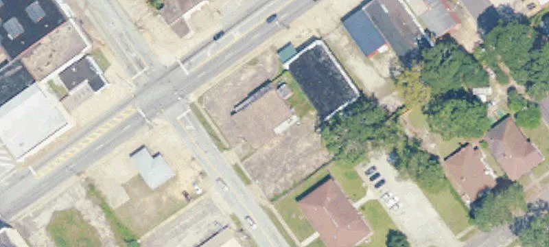Tuskegee, AL 36083