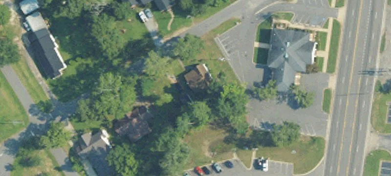 Moseley Ave