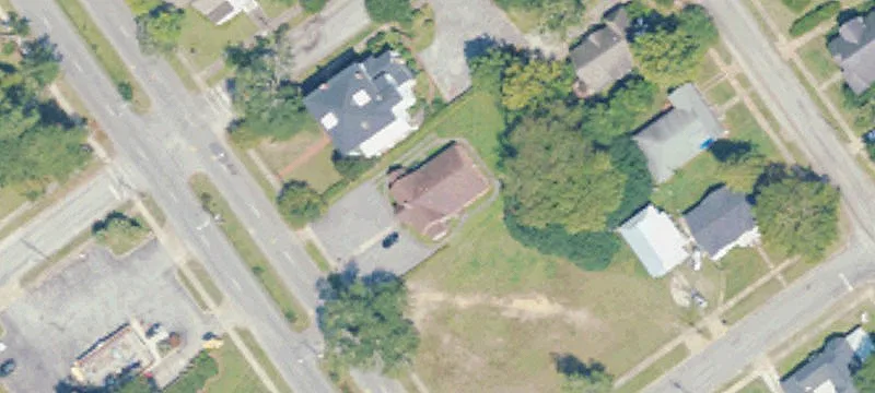 304 Main St