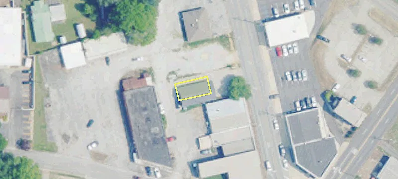 1215 Wood Ave