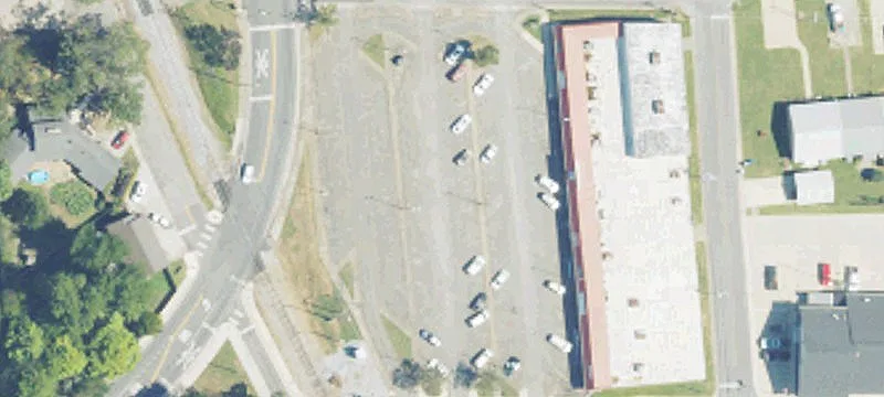 Main St