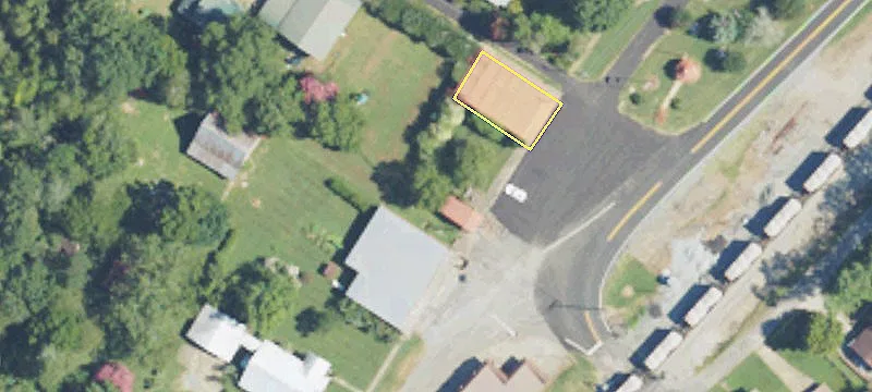 County Rd 6th 6