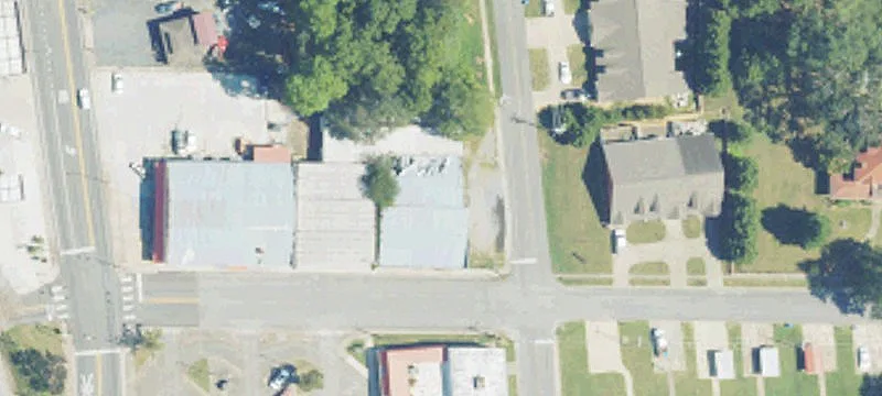 183 Thomas Ave