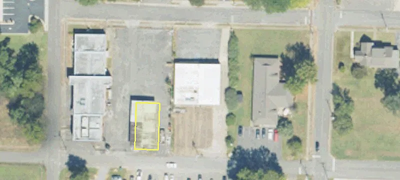 305 Peachtree St