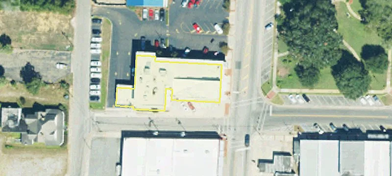 Main St