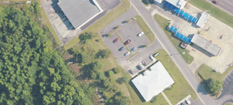 1320 Woodfin Ln